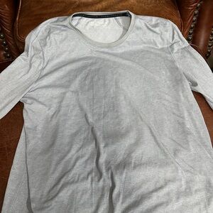 Men’s Under Armour Long Sleeve Tee